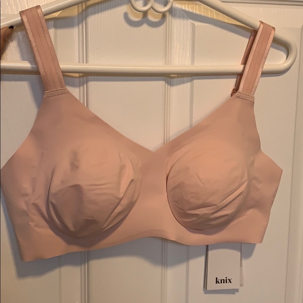 BNWT Knix bra
